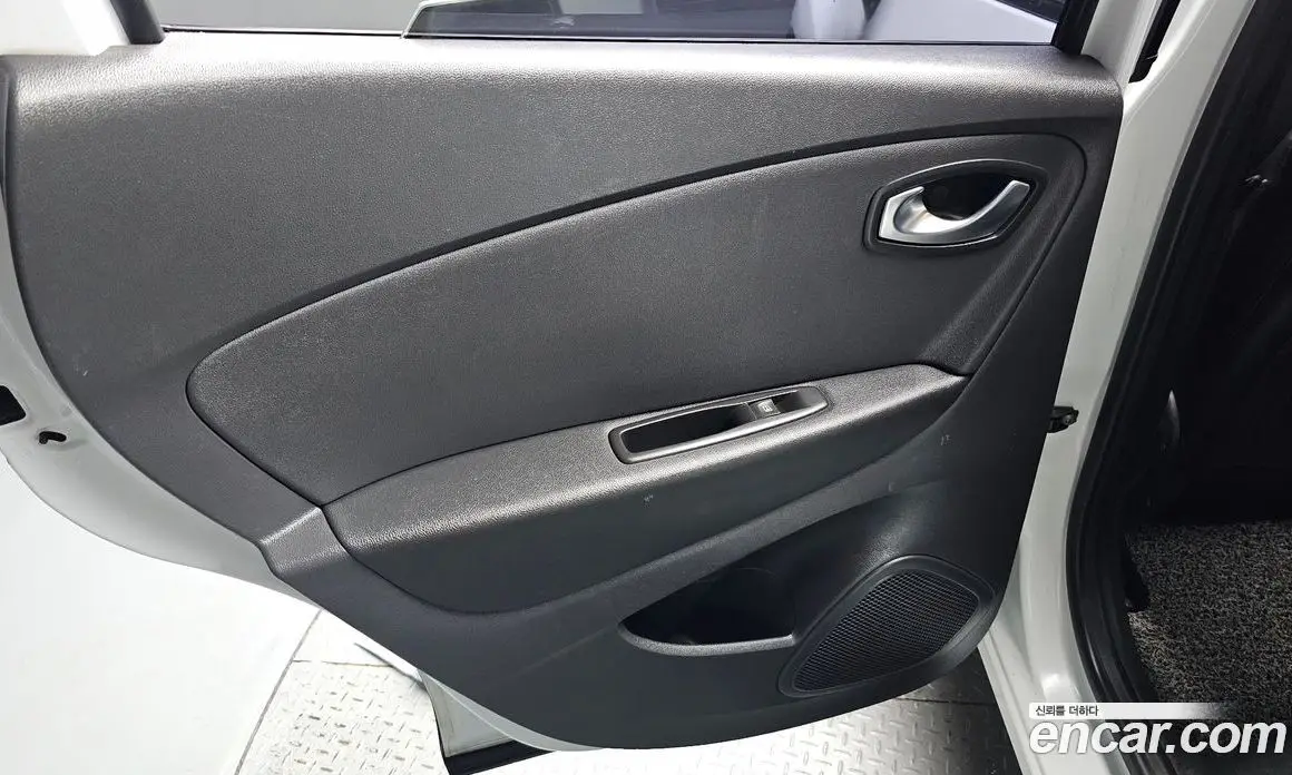 Renault (Samsung) QM3 2018 1.5 автомат (гидро), фото 15