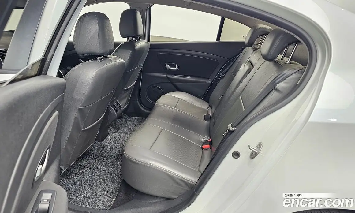 Renault (Samsung) SM3 2016 1.6 автомат (гидро), фото 17