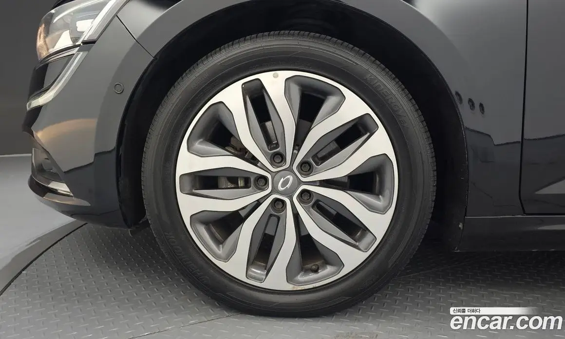 Renault (Samsung) SM6 2016 1.6 автомат (гидро), фото 5 Renault (Samsung) SM6 2016 1.6 автомат (гидро), фото 5