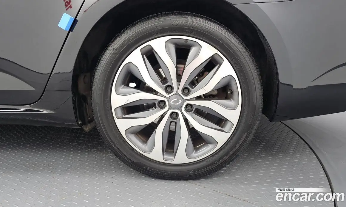 Renault (Samsung) SM6 2016 1.6 автомат (гидро), фото 7 Renault (Samsung) SM6 2016 1.6 автомат (гидро), фото 7