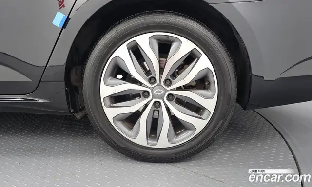 Renault (Samsung) SM6 2016 1.6 автомат (гидро), миниатюра 7 Renault (Samsung) SM6 2016 1.6 автомат (гидро), миниатюра 7