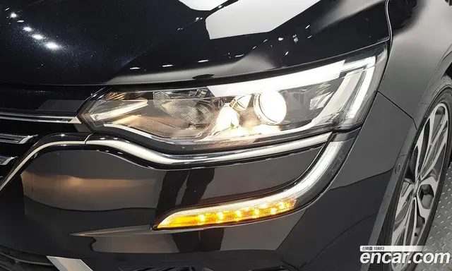 Renault (Samsung) SM6 2016 1.6 автомат (гидро), миниатюра 8 Renault (Samsung) SM6 2016 1.6 автомат (гидро), миниатюра 8