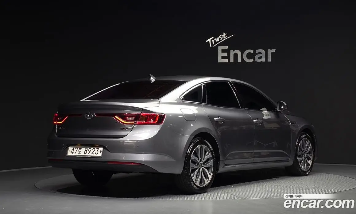 Renault (Samsung) SM6 2016 2.0 автомат (гидро), фото 2 Renault (Samsung) SM6 2016 2.0 автомат (гидро), фото 2
