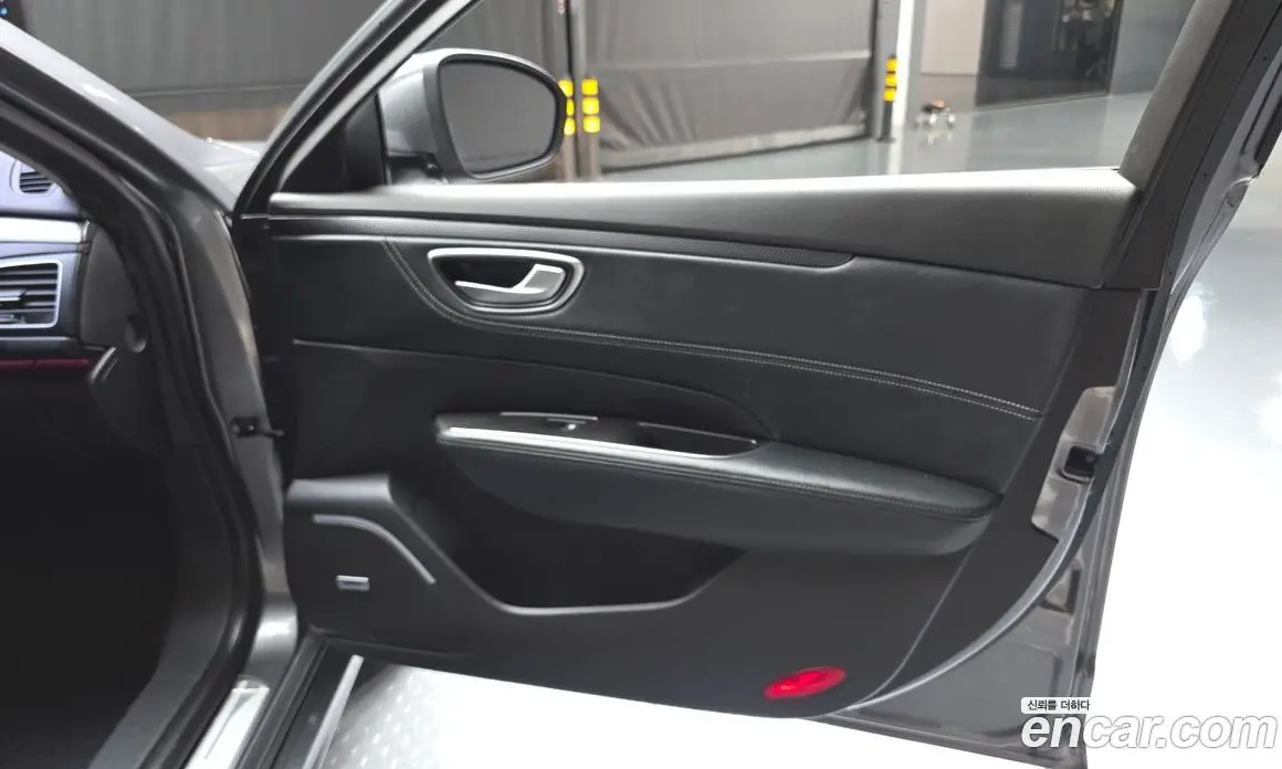 Renault (Samsung) SM6 2016 2.0 автомат (гидро), фото 14 Renault (Samsung) SM6 2016 2.0 автомат (гидро), фото 14