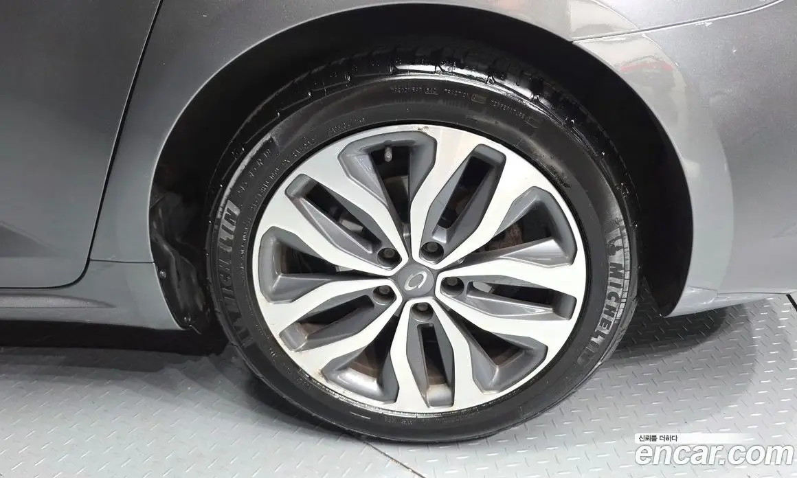 Renault (Samsung) SM6 2016 2.0 автомат (гидро), фото 7 Renault (Samsung) SM6 2016 2.0 автомат (гидро), фото 7