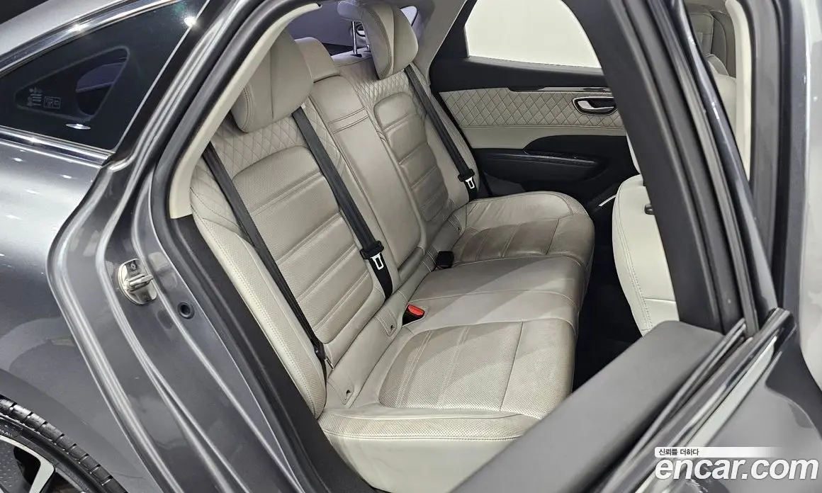 Renault (Samsung) SM6 2016 2.0 автомат (гидро), фото 17 Renault (Samsung) SM6 2016 2.0 автомат (гидро), фото 17