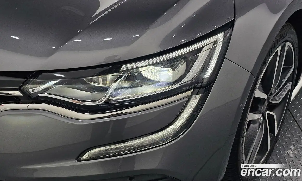 Renault (Samsung) SM6 2016 2.0 автомат (гидро), фото 8 Renault (Samsung) SM6 2016 2.0 автомат (гидро), фото 8