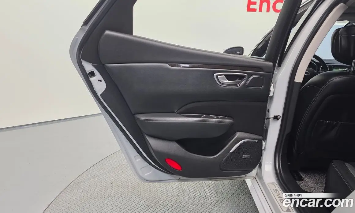 Renault (Samsung) SM6 2017 1.6 автомат (гидро), фото 15 Renault (Samsung) SM6 2017 1.6 автомат (гидро), фото 15