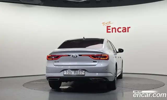 Renault (Samsung) SM6 2017 1.6 автомат (гидро), миниатюра 4 Renault (Samsung) SM6 2017 1.6 автомат (гидро), миниатюра 4