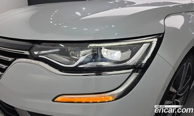 Renault (Samsung) SM6 2017 1.6 автомат (гидро), миниатюра 8 Renault (Samsung) SM6 2017 1.6 автомат (гидро), миниатюра 8
