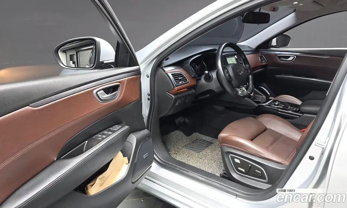 Renault (Samsung) SM6 2018 1.5 автомат (гидро), фото 13 Renault (Samsung) SM6 2018 1.5 автомат (гидро), фото 13