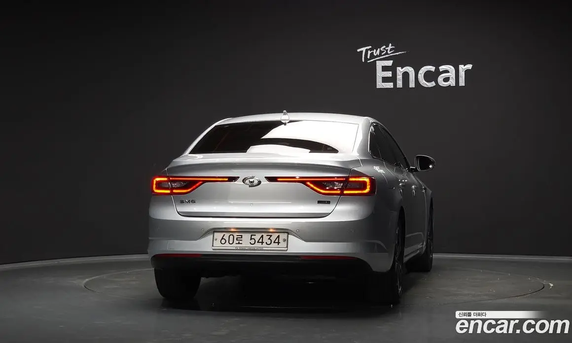 Renault (Samsung) SM6 2018 1.5 автомат (гидро), фото 4 Renault (Samsung) SM6 2018 1.5 автомат (гидро), фото 4