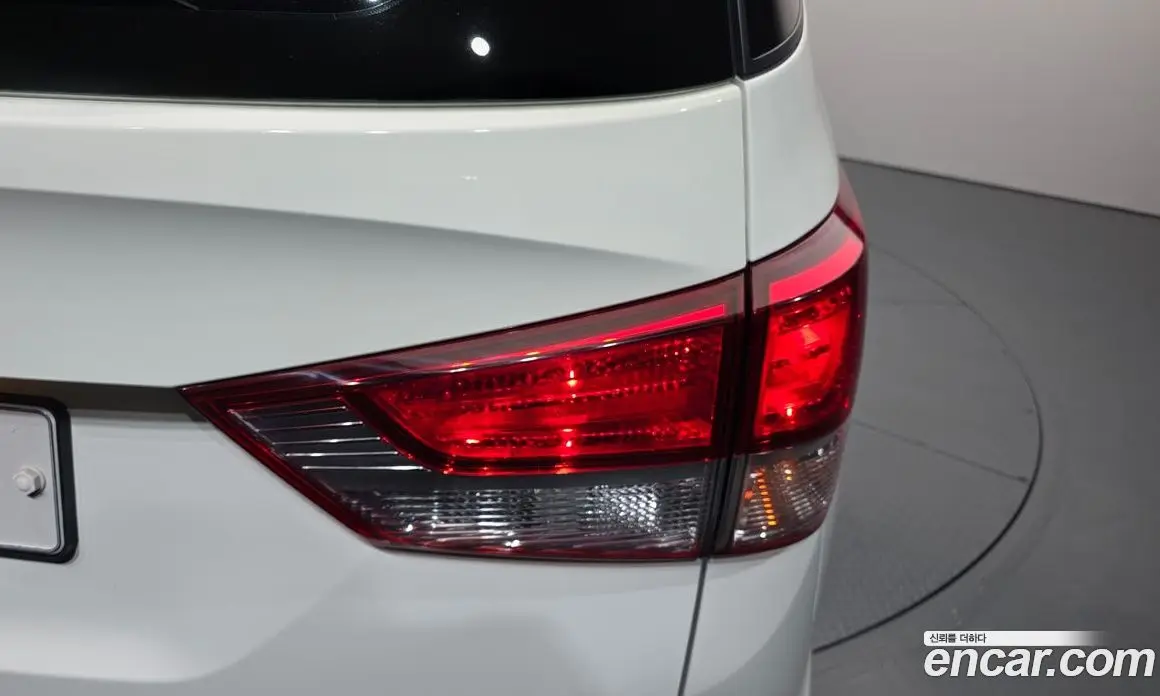 SsangYong Korando 2016 2.2 автомат (гидро), фото 9