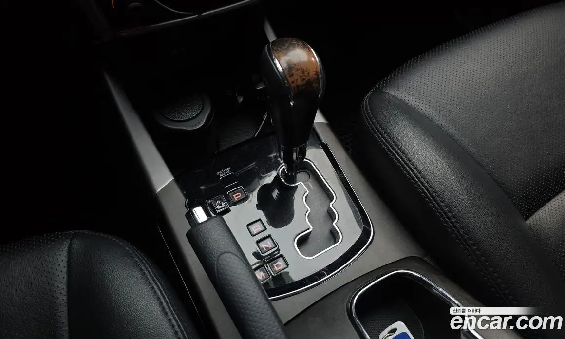 SsangYong Korando 2016 2.2 автомат (гидро), фото 12