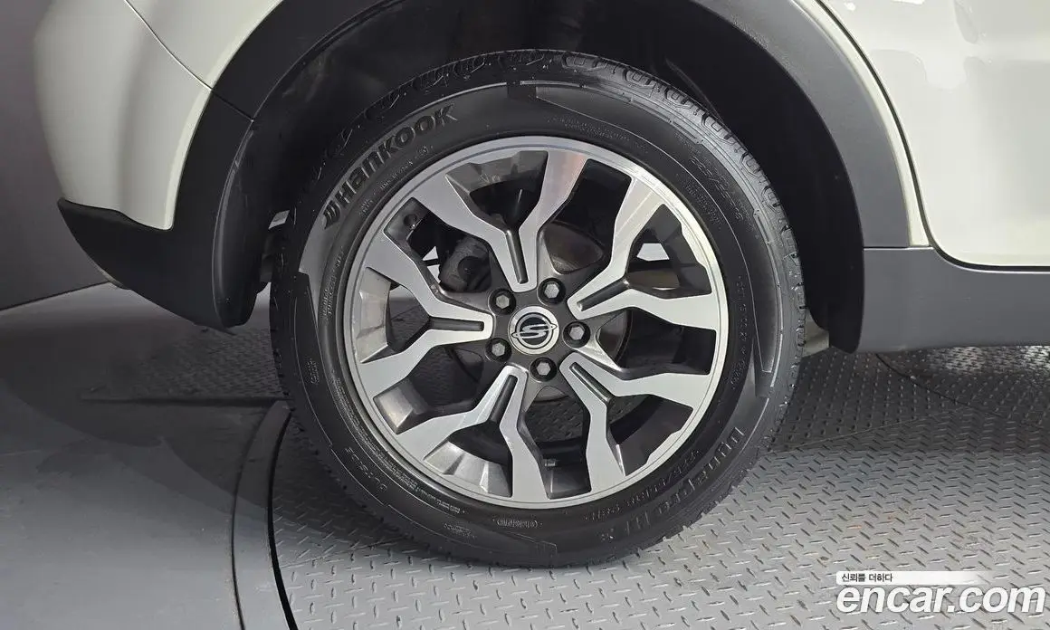 SsangYong Korando 2016 2.2 автомат (гидро), фото 5