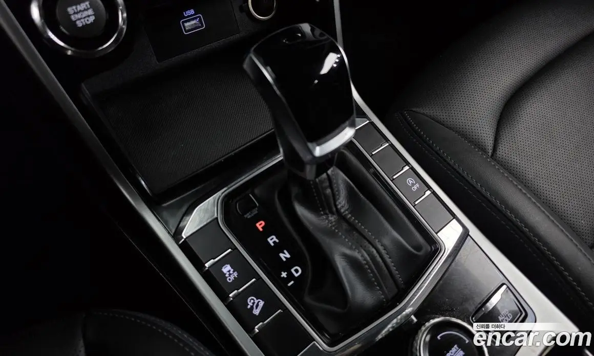 SsangYong Korando 2020 1.5 автомат (гидро), фото 12