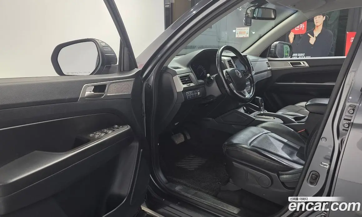 SsangYong Rexton 2018 2.2 автомат (гидро), фото 13 SsangYong Rexton 2018 2.2 автомат (гидро), фото 13