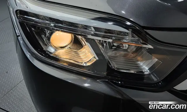 SsangYong Rexton 2018 2.2 автомат (гидро), миниатюра 8 SsangYong Rexton 2018 2.2 автомат (гидро), миниатюра 8