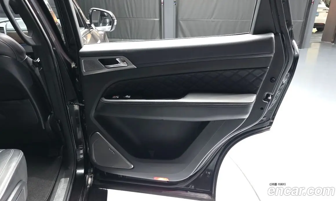 SsangYong Rexton 2019 2.2 автомат (гидро), фото 15
