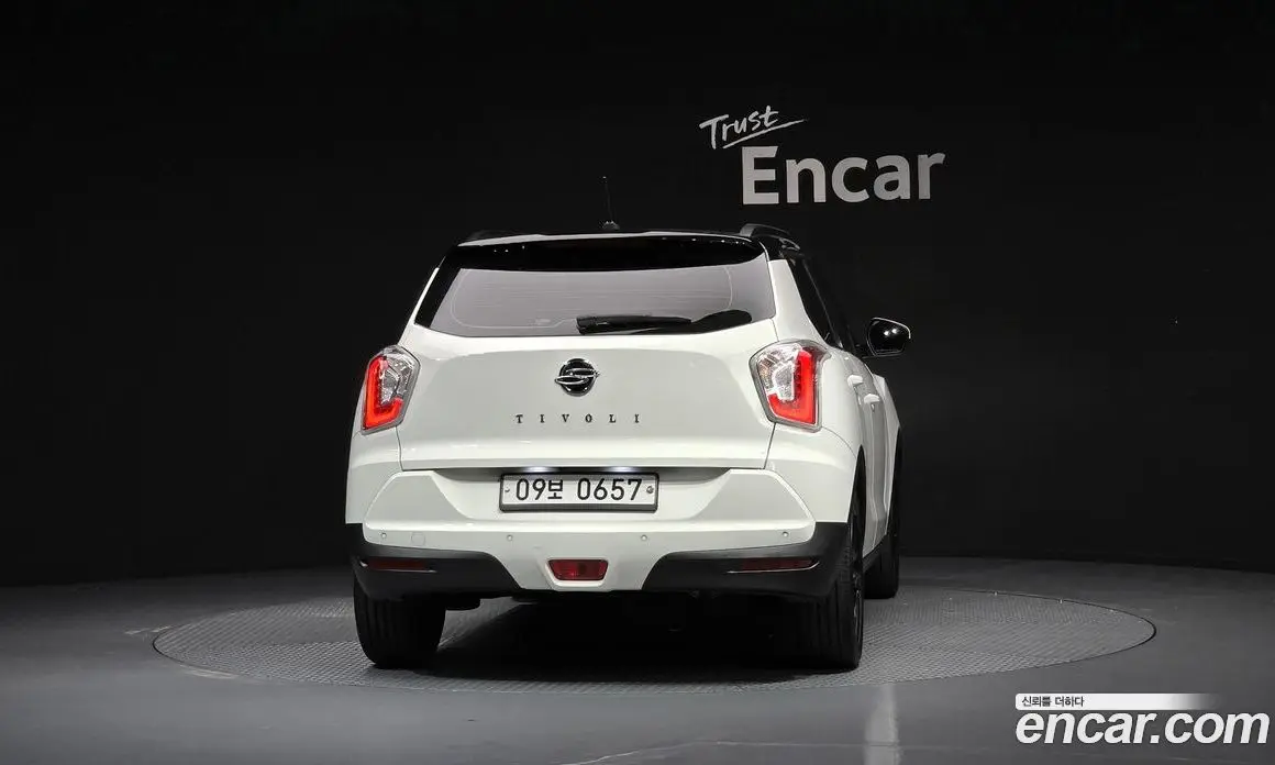 SsangYong TIBOLI 2016 1.6 автомат (гидро), фото 4 SsangYong TIBOLI 2016 1.6 автомат (гидро), фото 4