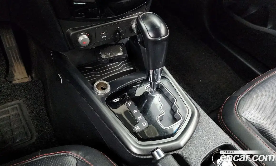 SsangYong TIBOLI 2017 1.6 автомат (гидро), фото 12