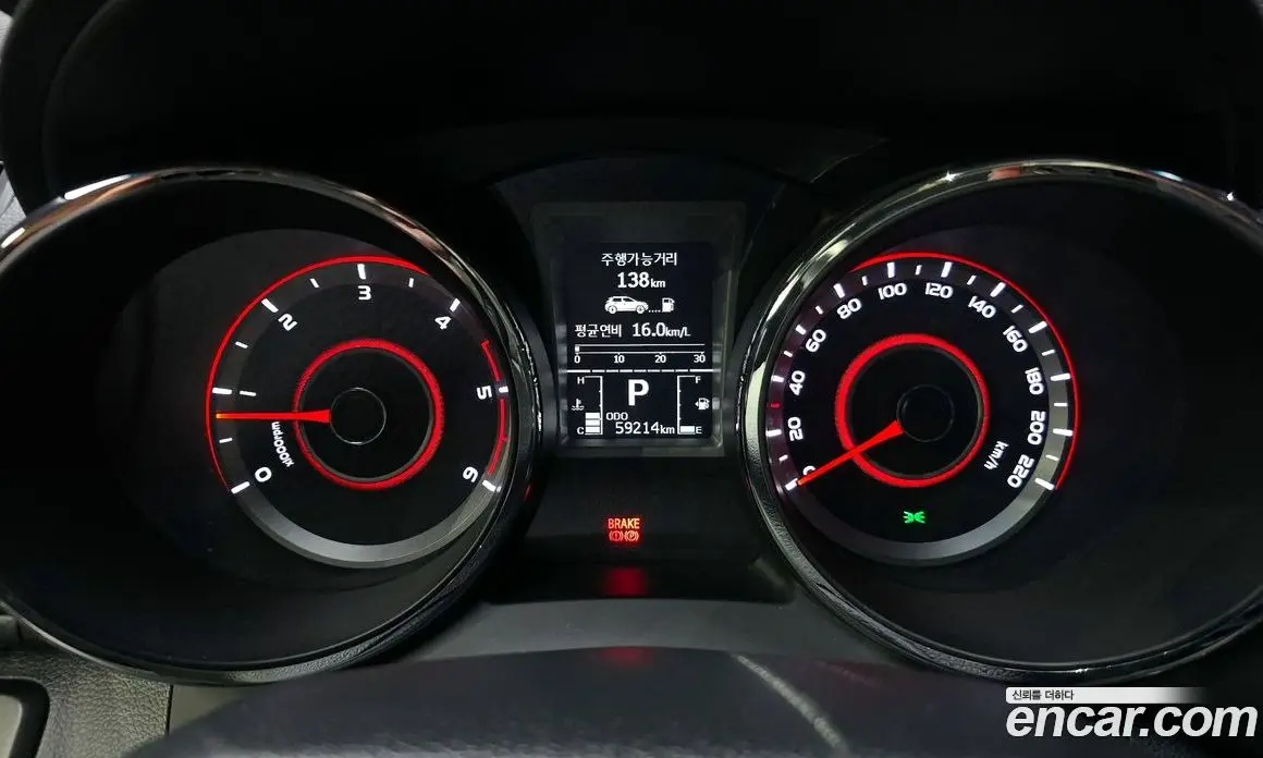 SsangYong TIBOLI 2017 1.6 автомат (гидро), фото 11