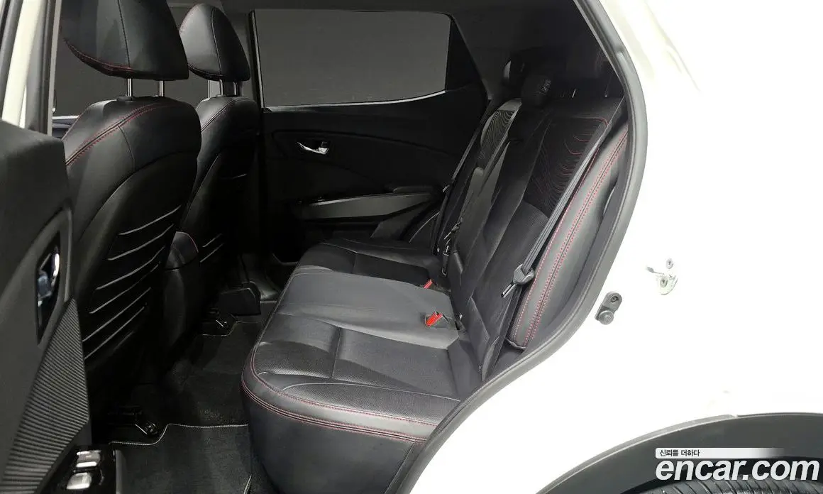 SsangYong TIBOLI 2017 1.6 автомат (гидро), фото 18