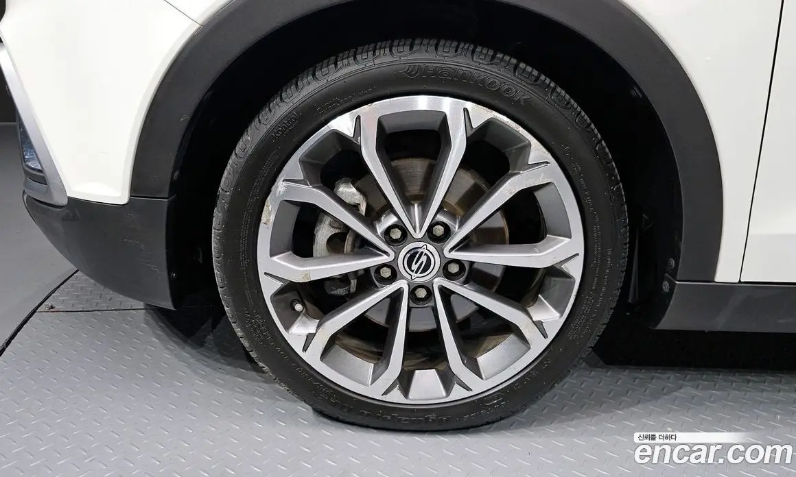 SsangYong TIBOLI 2017 1.6 автомат (гидро), фото 5