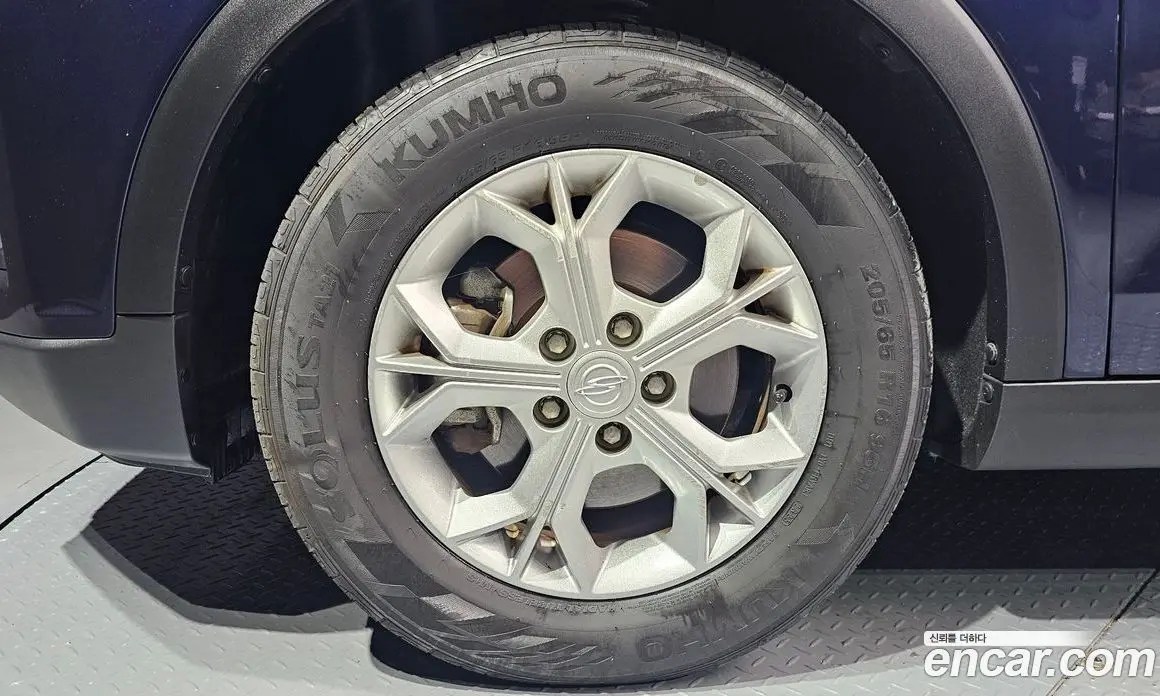 SsangYong TIBOLI 2020 1.5 автомат (гидро), фото 5
