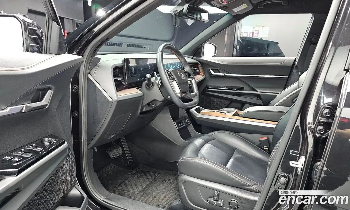 SsangYong Torres 2023 0.1 автомат (гидро), фото 12 SsangYong Torres 2023 0.1 автомат (гидро), фото 12