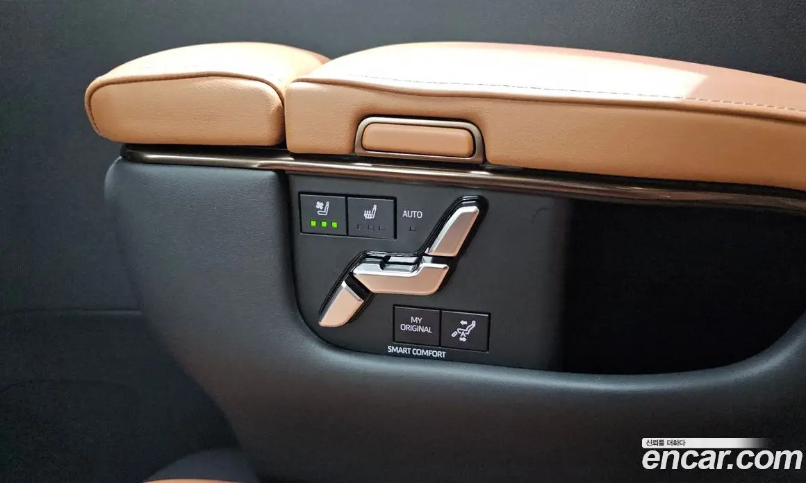 Toyota Alphard 2025 2.5 автомат (гидро), фото 17