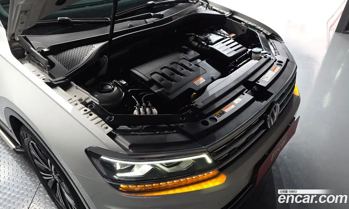 Volkswagen Tiguan 2020 2.0 автомат (гидро), фото 6