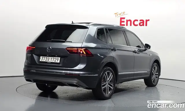 Volkswagen Tiguan 2020 2.0 автомат (гидро), миниатюра 2
