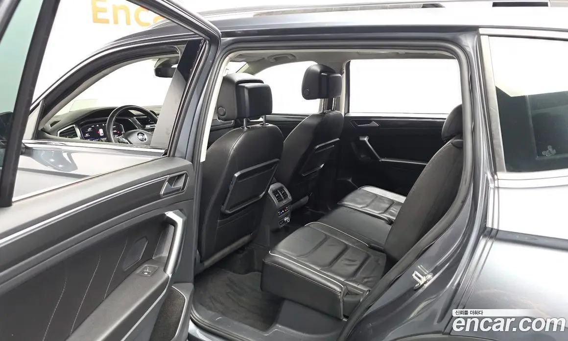 Volkswagen Tiguan 2020 2.0 автомат (гидро), фото 16