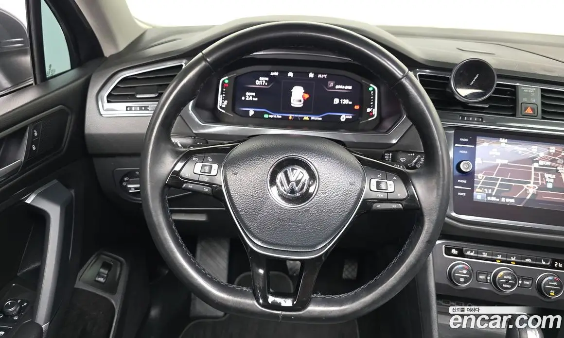 Volkswagen Tiguan 2020 2.0 автомат (гидро), фото 19