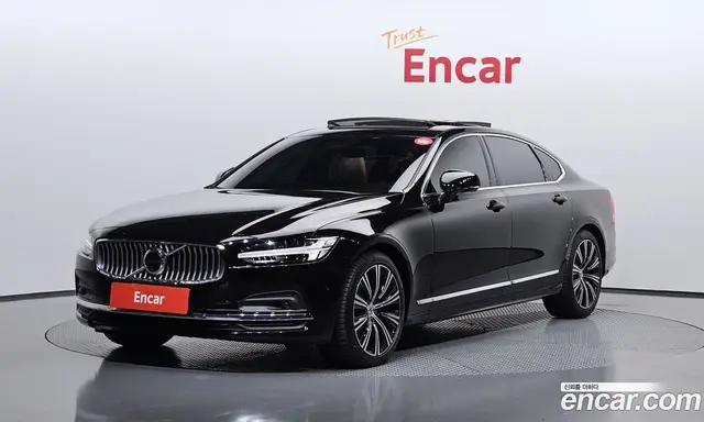 Volvo S90, 2025, 14 992 км