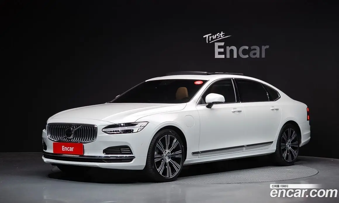 Volvo S90 2025 2.0 автомат (гидро), фото 1 Volvo S90 2025 2.0 автомат (гидро), фото 1