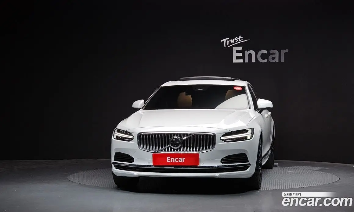 Volvo S90 2025 2.0 автомат (гидро), фото 3 Volvo S90 2025 2.0 автомат (гидро), фото 3