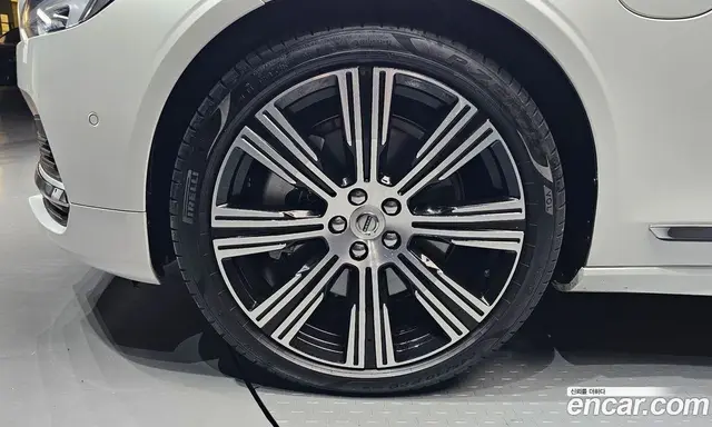 Volvo S90 2025 2.0 автомат (гидро), миниатюра 5 Volvo S90 2025 2.0 автомат (гидро), миниатюра 5