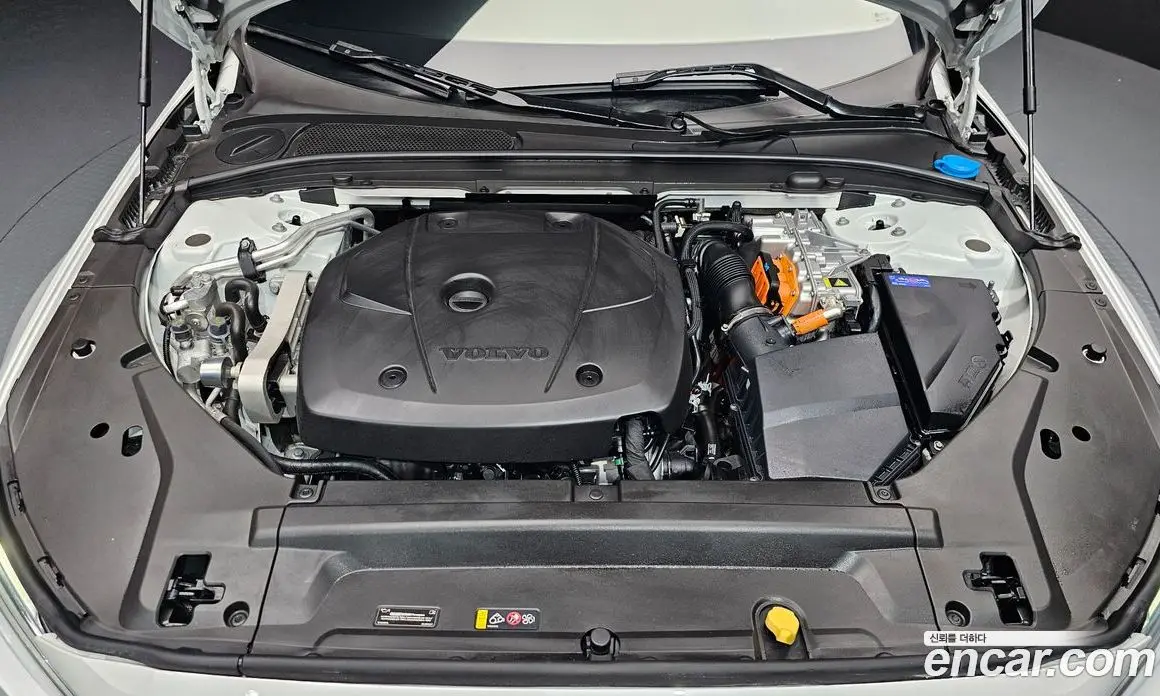 Volvo S90 2025 2.0 автомат (гидро), фото 6 Volvo S90 2025 2.0 автомат (гидро), фото 6