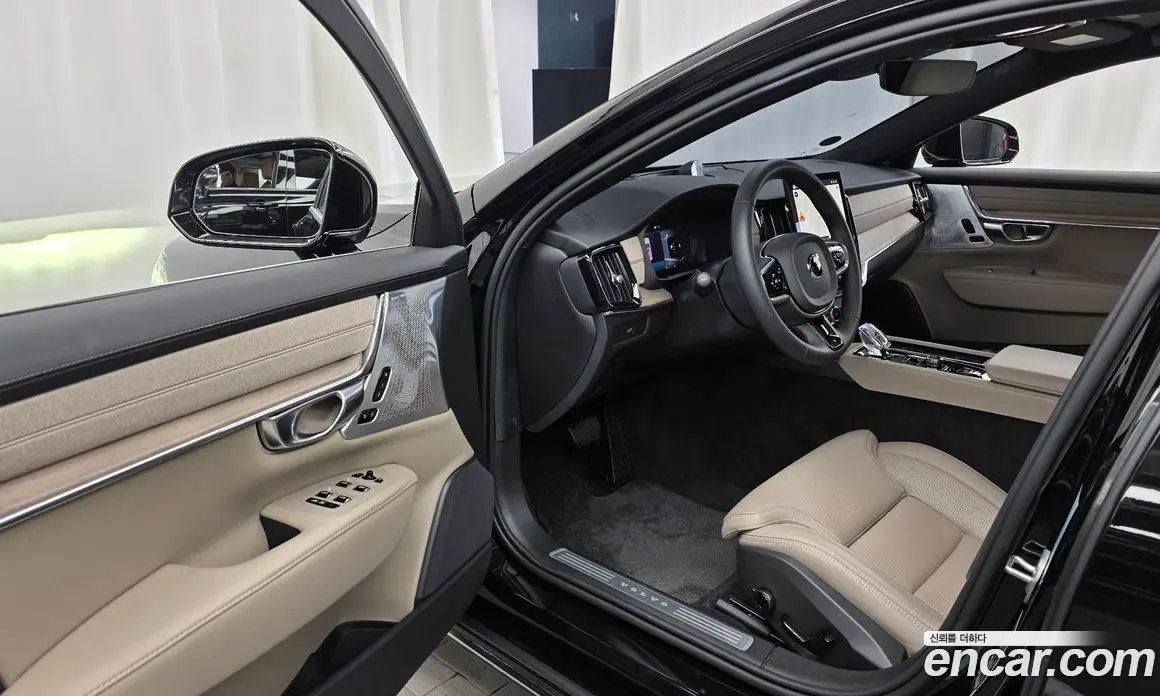 Volvo S90 2025 2.0 автомат (гидро), фото 13