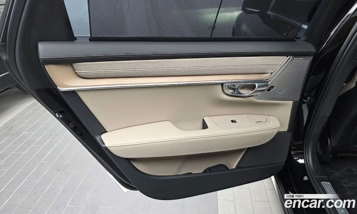Volvo S90 2025 2.0 автомат (гидро), фото 15