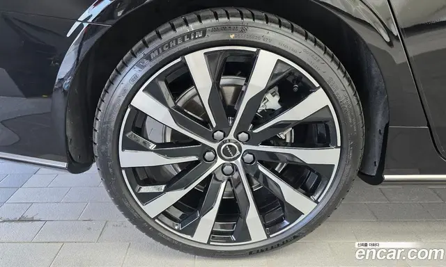 Volvo S90 2025 2.0 автомат (гидро), миниатюра 5