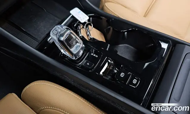 Volvo XC40 2019 2.0 автомат (гидро), миниатюра 12
