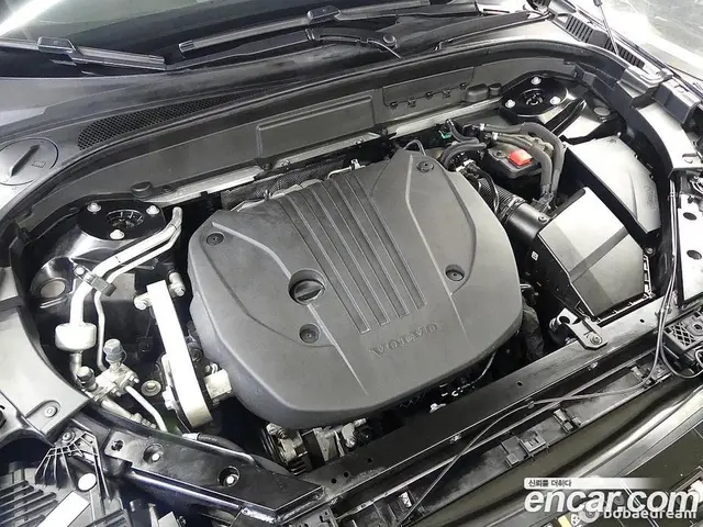 Volvo XC60 2022 2.0 автомат (гидро), миниатюра 6 Volvo XC60 2022 2.0 автомат (гидро), миниатюра 6