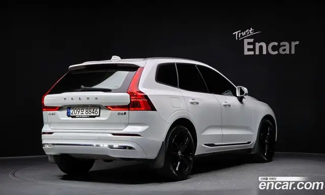 Volvo XC60 2022 2.0 автомат (гидро), миниатюра 2 Volvo XC60 2022 2.0 автомат (гидро), миниатюра 2