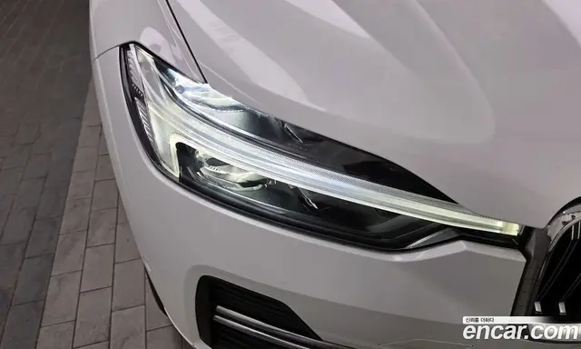 Volvo XC60 2022 2.0 автомат (гидро), миниатюра 8 Volvo XC60 2022 2.0 автомат (гидро), миниатюра 8