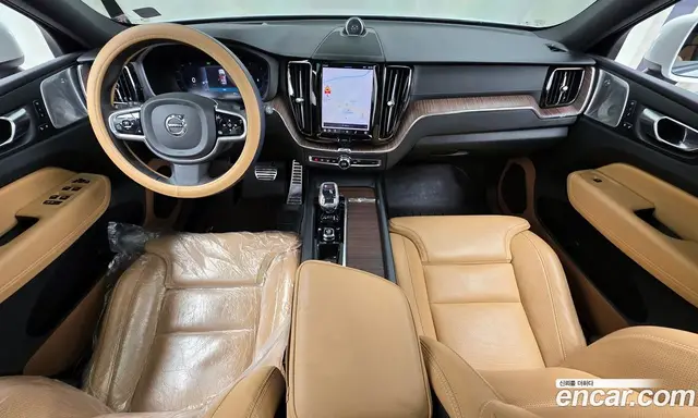 Volvo XC60 2022 2.0 автомат (гидро), миниатюра 10 Volvo XC60 2022 2.0 автомат (гидро), миниатюра 10