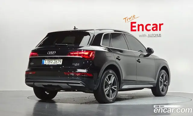 Audi Q5 2021 2.0 автомат (гидро), миниатюра 2 Audi Q5 2021 2.0 автомат (гидро), миниатюра 2
