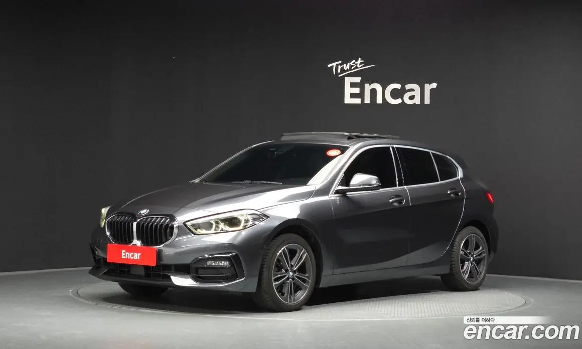 BMW 1 серия 2020 2.0 автомат (гидро), фото 1